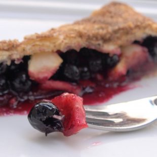 THE CURRANT FARM’S BLACKCURRANT & APPLE STRUDEL