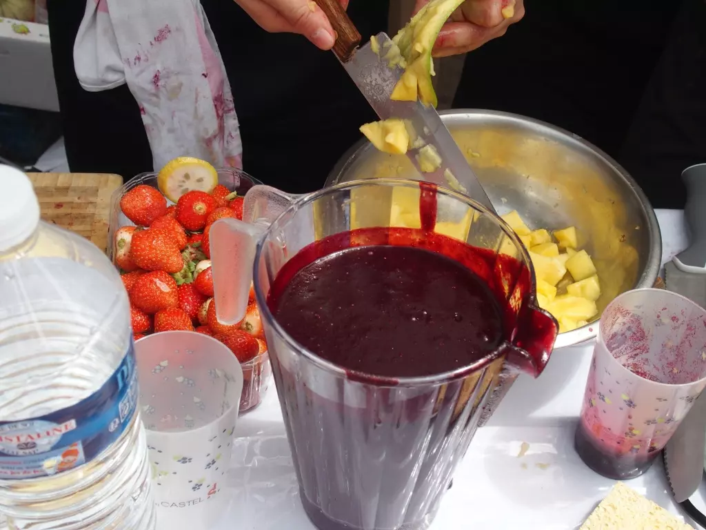 EXOTIC BLACKCURRANT SMOOTHIE
